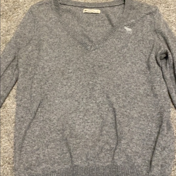 Sweater - Picture 2 of 2